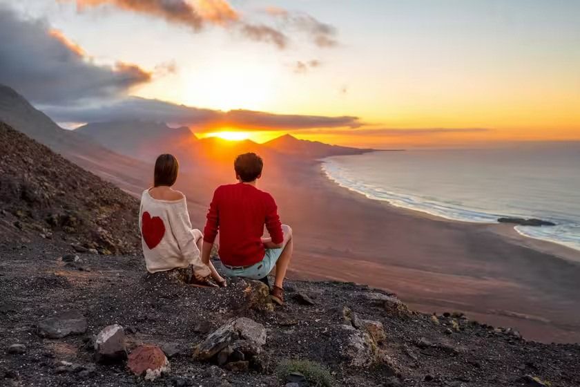 ۲. فوئرته‌ونتورا، جزایر قناری (Fuerteventura, Canary Islands)؛ بهترین مکان برای سفری ساحلی در زمستان