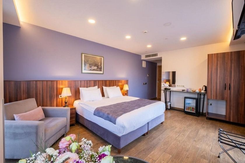 La Wisteria Boutique Hotel Istanbul - Deluxe Corner Double or Twin Room
