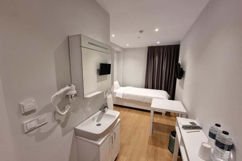 10m2 Hotel istanbul - single room