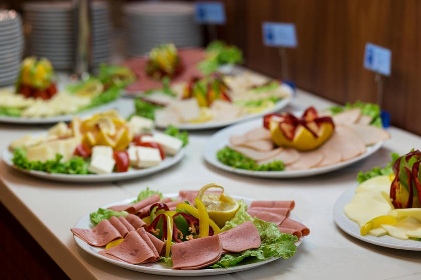 Taxim Express Bosphorus Hotel Istanbul - breakfast 