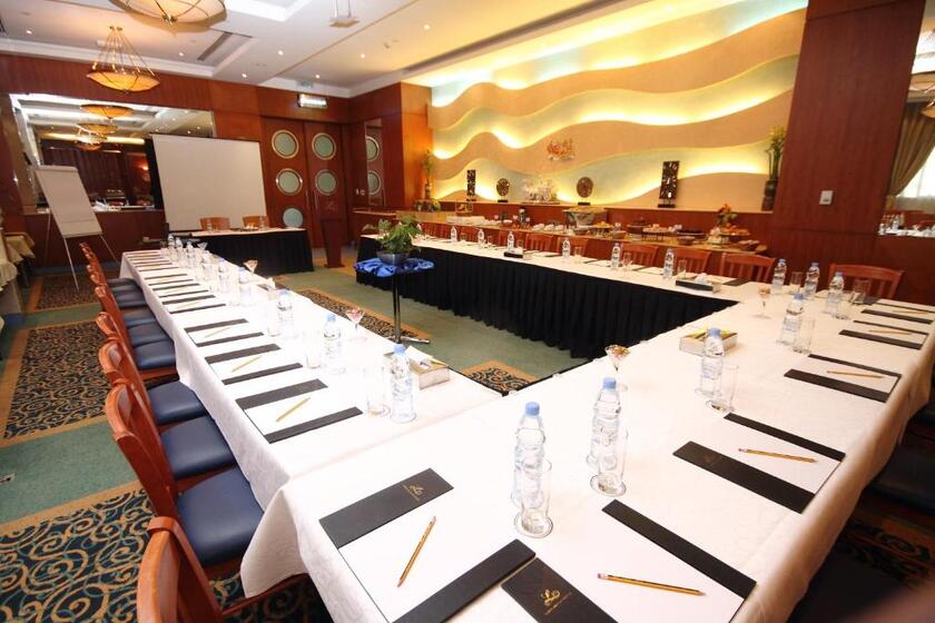 Lavender Hotel Sharjah - meeting room