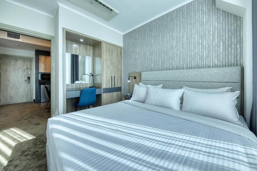 Expocore Hotel yerevan - room