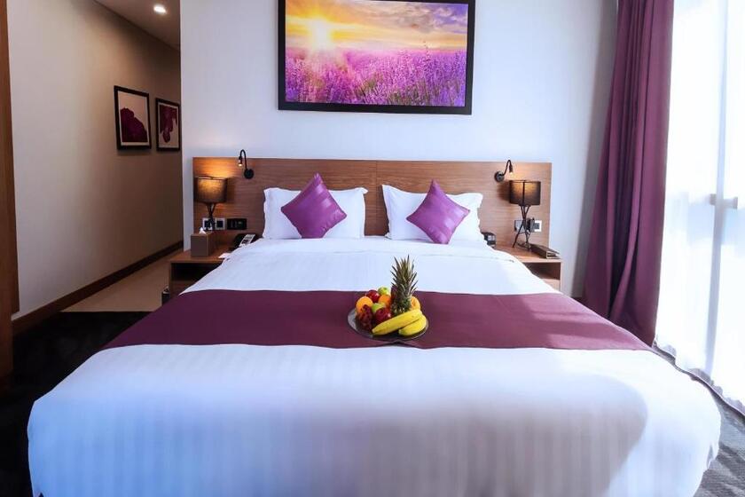 Park Regis Business Bay dubai - room