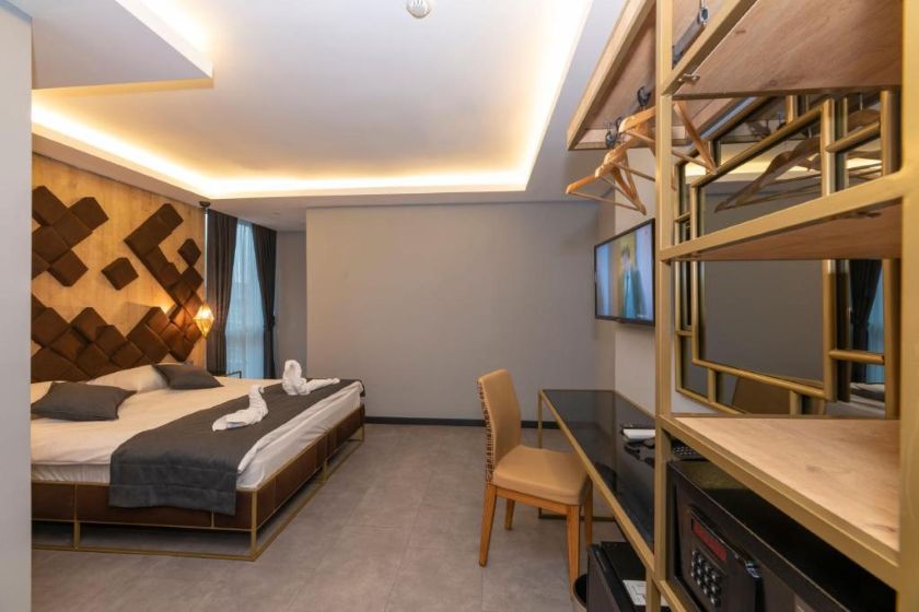 Fly And Stay Airport Hotel Istanbul - Deluxe Double or Twin Room