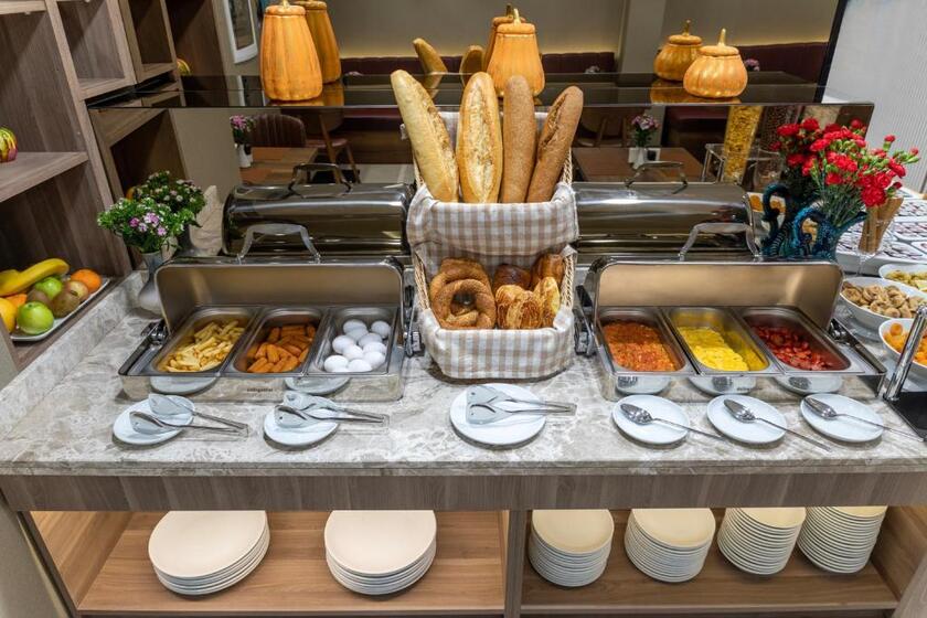 The Omiya Hotel istanbul - breakfast