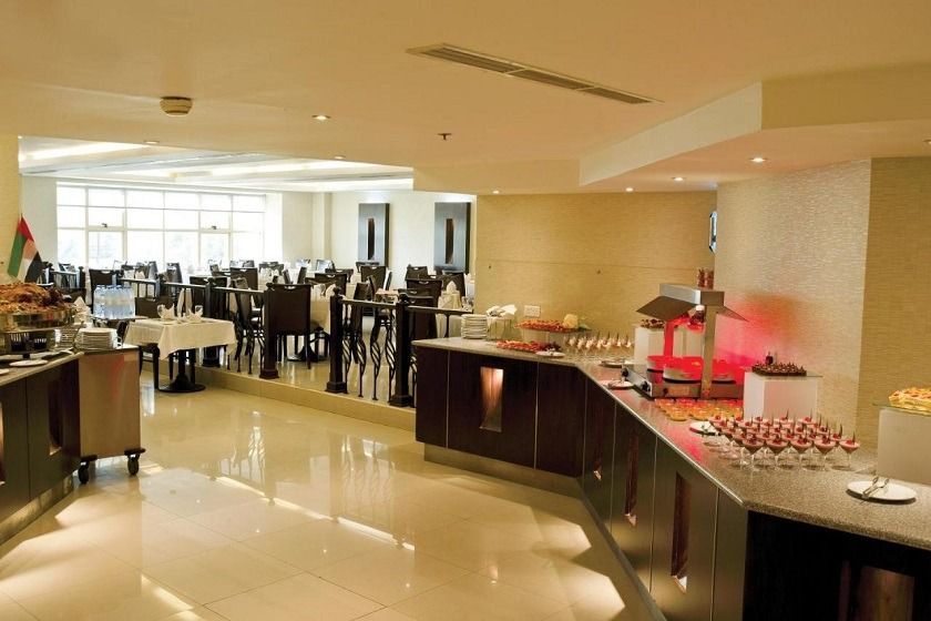 Carlton Tower Hotel Dubai - Restaurant