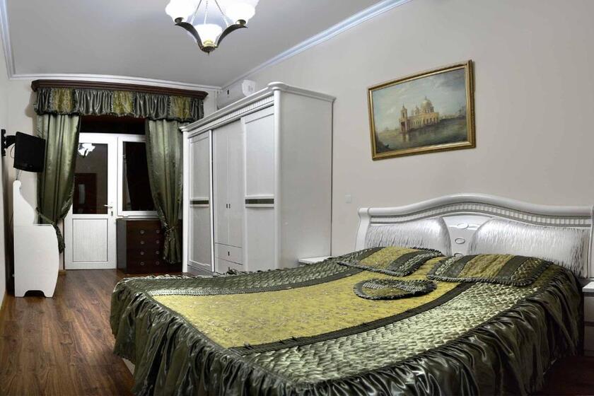 Family Hotel yerevan - room