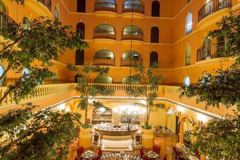 Grand Excelsior Hotel Deira - Restaurant