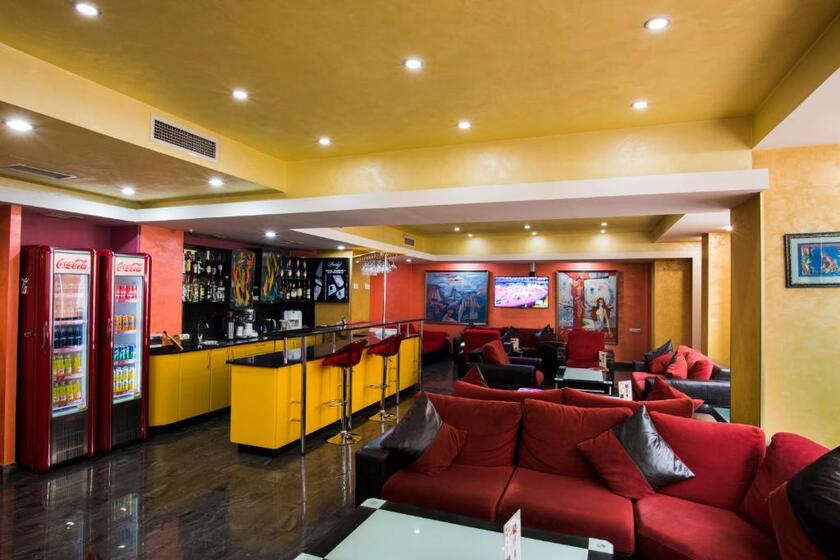 Erebuni Hotel Yerevan - lobby