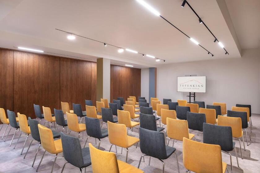 Tufenkian Historic Yerevan Hotel yerevan - meeting room;
