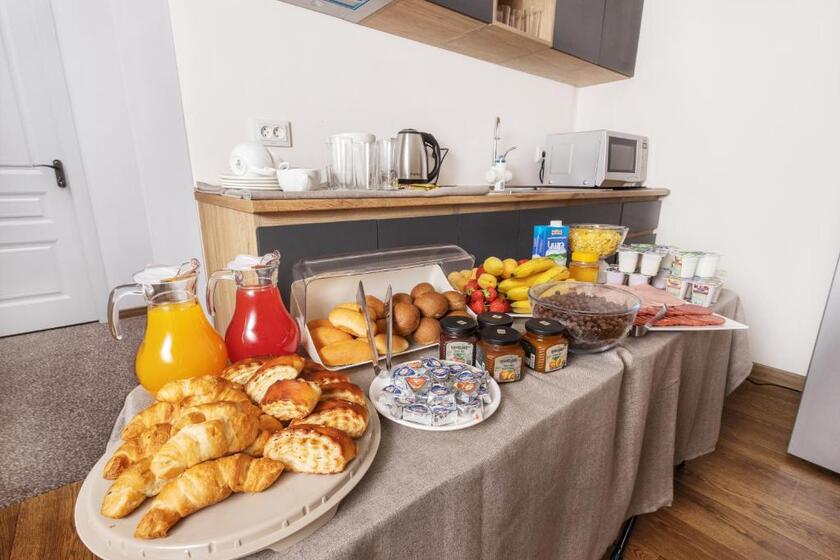 Hotel Arami by Downtown yerevan - breakfast