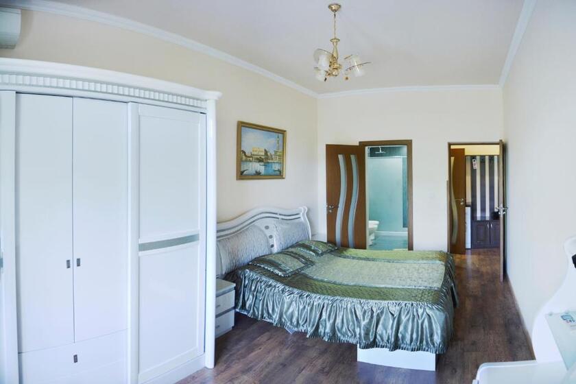 Family Hotel yerevan - room