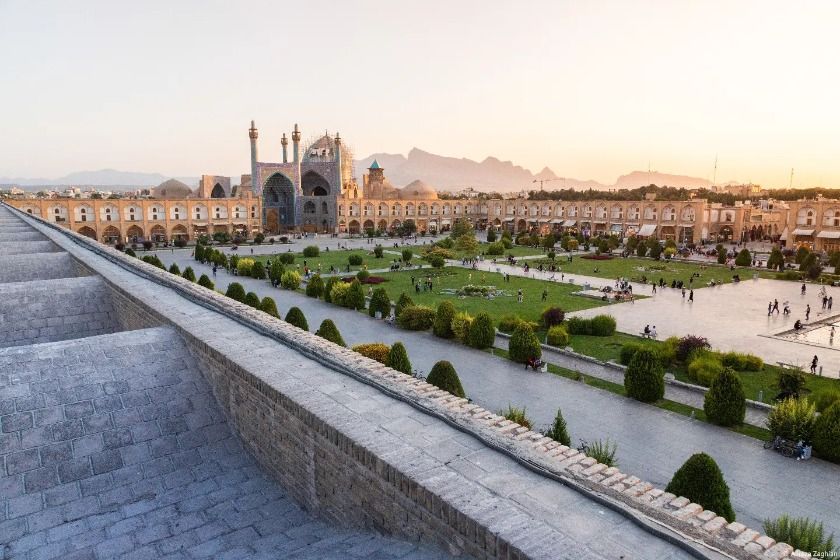 میدان نقش جهان. منبع عکس: منبع عکس: گوگل‌مپ. عکاس: علی حیدری