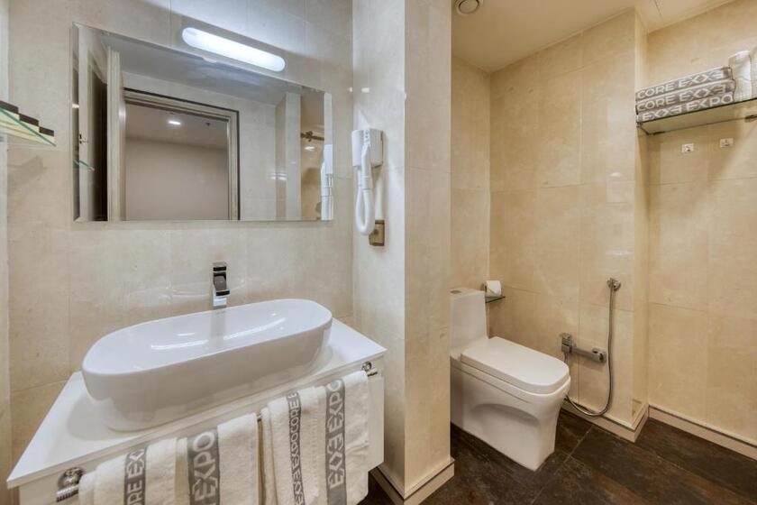 Expocore Hotel yerevan - room