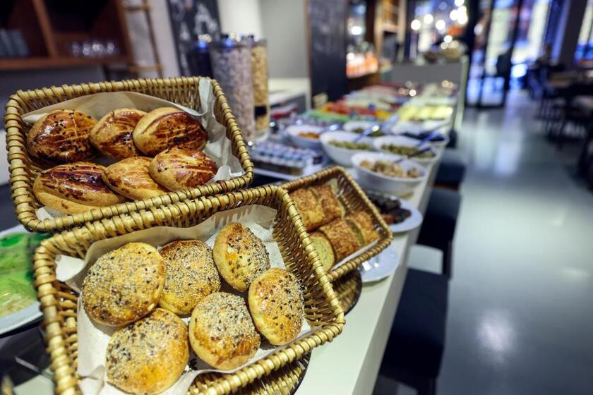 Orka Taksim Suites & Hotel istanbul - breakfast