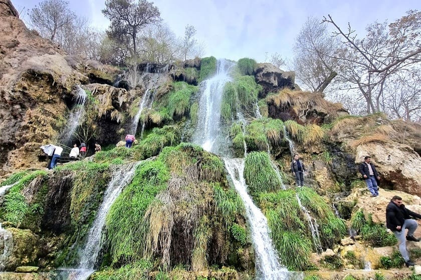 آبشار نیاسر، منبع عکس: گوگل مپ، عکاس: رضا صورتی