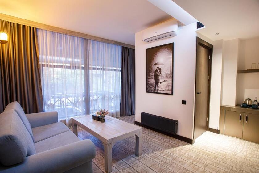 The Phoenix Boutique Hotel yerevan - room