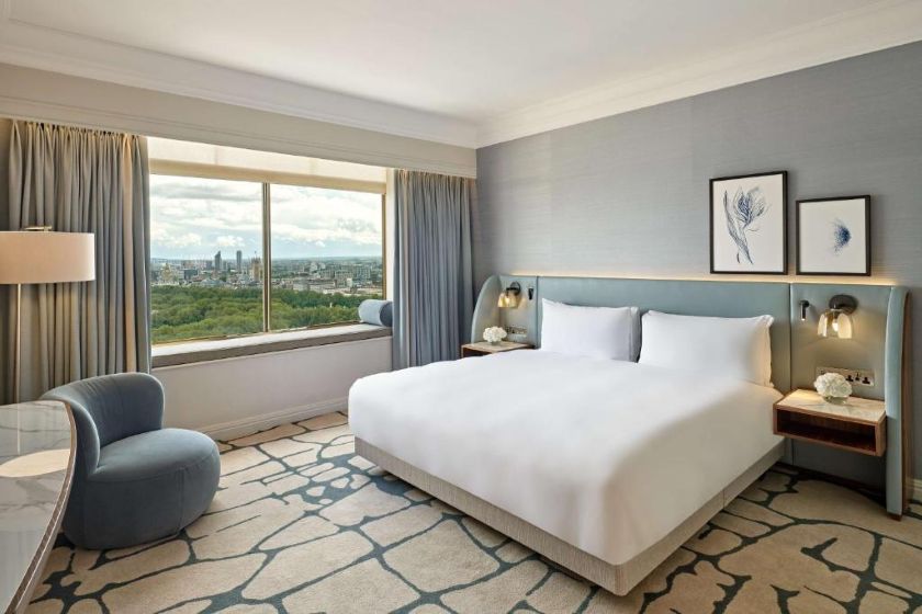 London Hilton on Park Lane London - Grosvenor Suite with Lounge Access