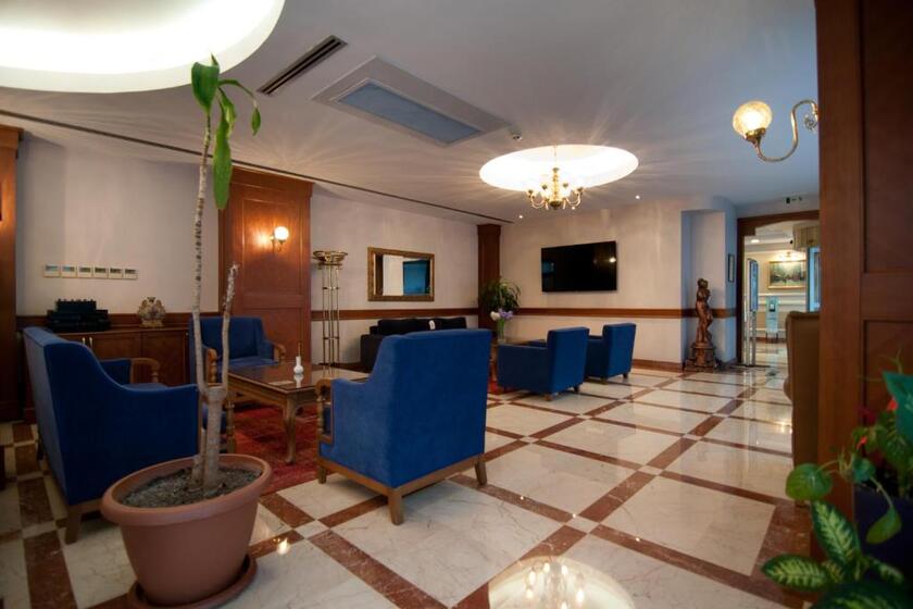 Taksim Metropark Hotel istanbul - lobby