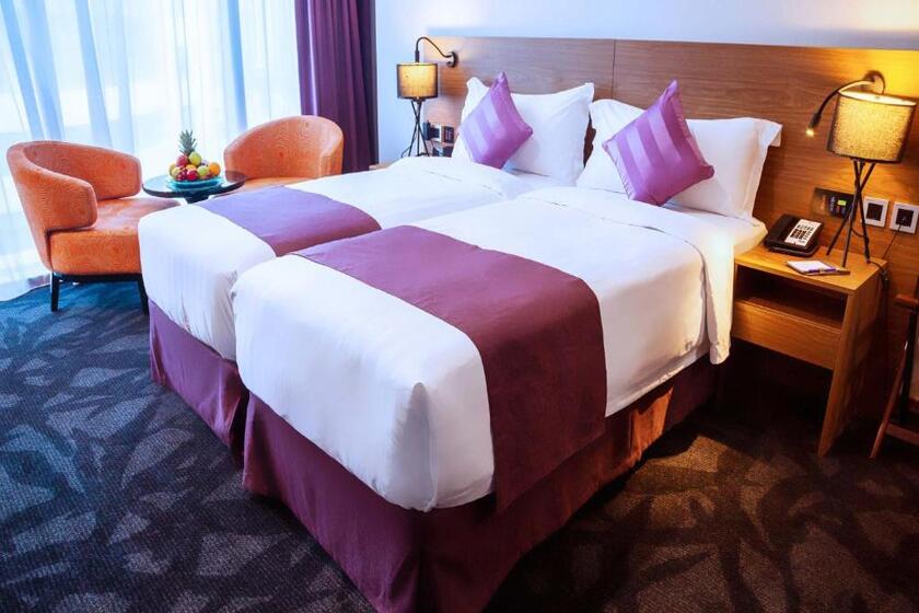 Park Regis Business Bay dubai - room