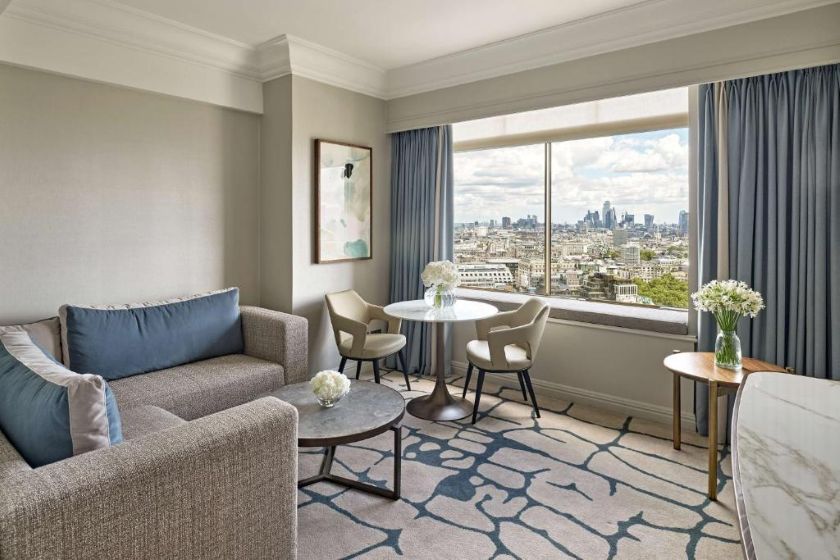 London Hilton on Park Lane London - Grosvenor Suite with Lounge Access