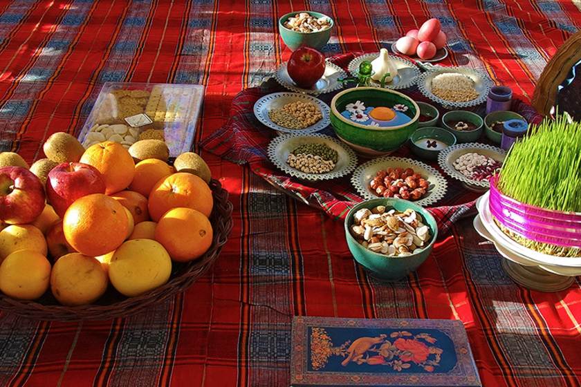 سفره هفت سین ایرانی. وب‌سایت Api.tasteiran.net. عکاس: نامشخص