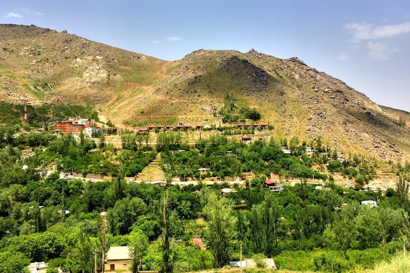 دهکده توریستی گنجنامه، منبع عکس: گوگل مپ، عکاس: سارا سپهرآرا