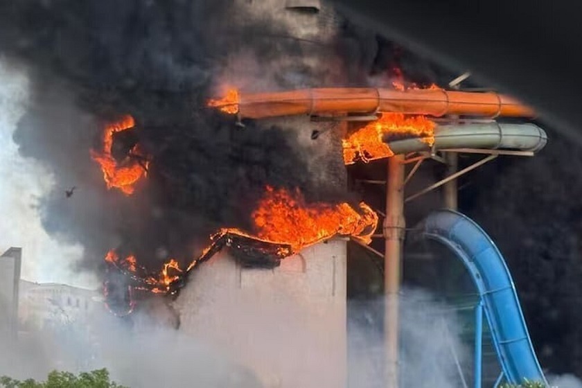 آتش‌سوزی در پارک آبی ابوظبی