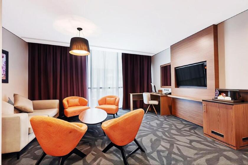 Park Regis Business Bay dubai - room