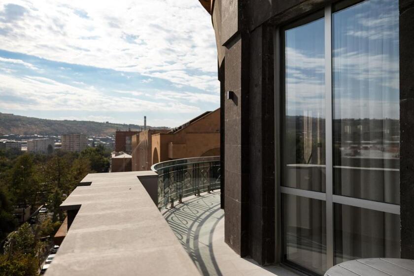 Tufenkian Historic Yerevan Hotel yerevan - Presidential Suite