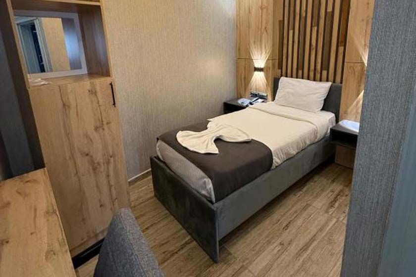 World Say Hotel van - Single Room