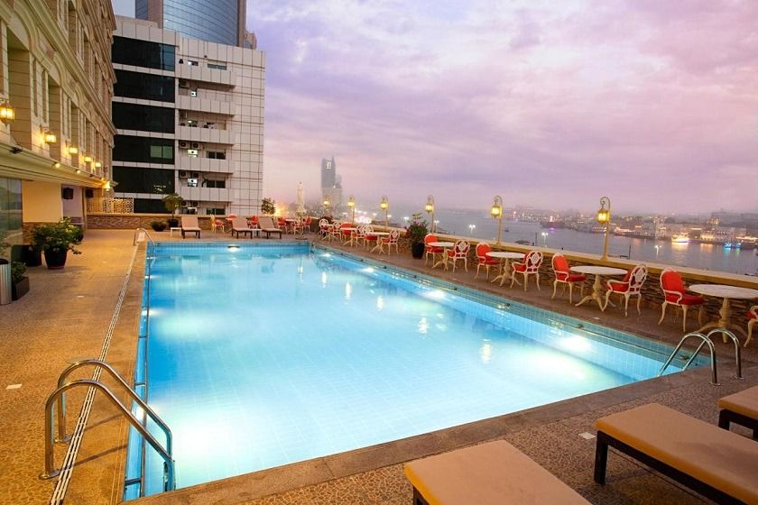 Carlton Tower Hotel Dubai - Pool