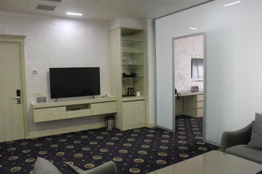 Erebuni Hotel Yerevan - Executive Suite