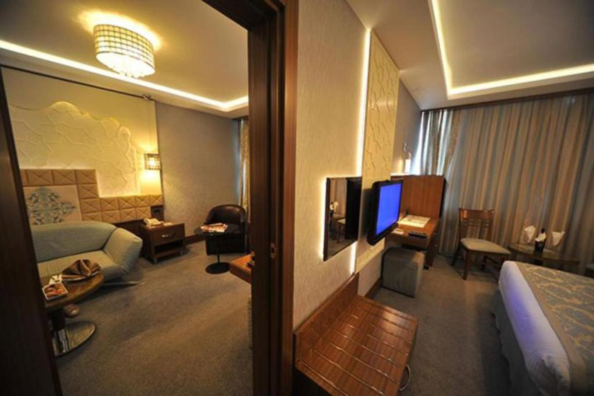 Grand Star Hotel Bosphorus & Spa Istanbul - Family Connection Room with Sea View