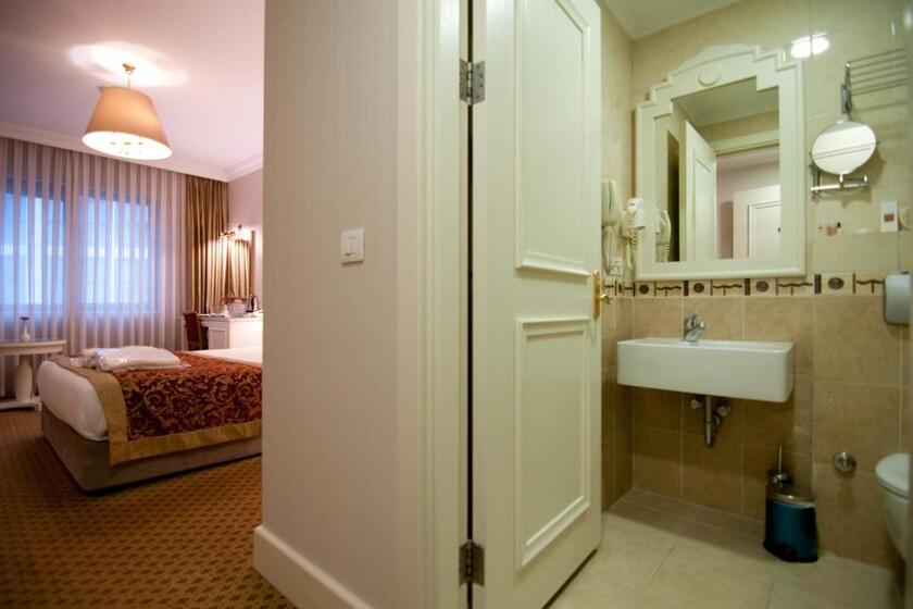 Taksim Metropark Hotel istanbul - Standard Double or Twin Room