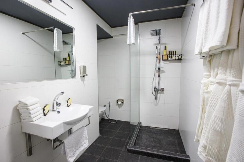 The Phoenix Boutique Hotel yerevan - room