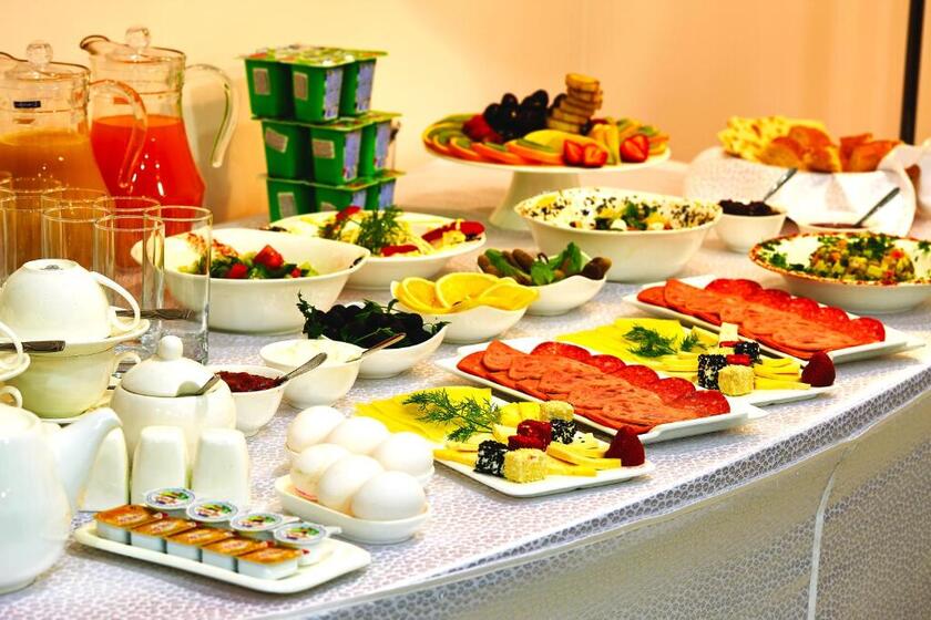 Hotel Lilia Yerevan - breakfast