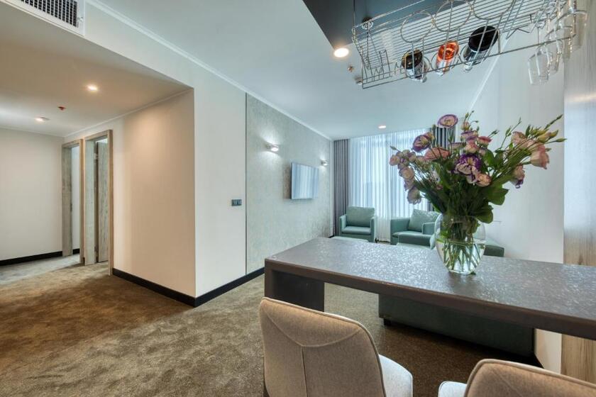 Expocore Hotel yerevan - room