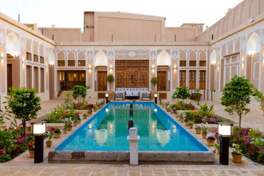 هتل بوتیک کتروا یزد