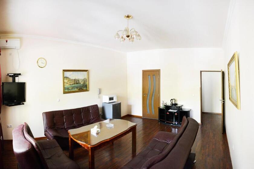 Family Hotel yerevan - Deluxe Double Room