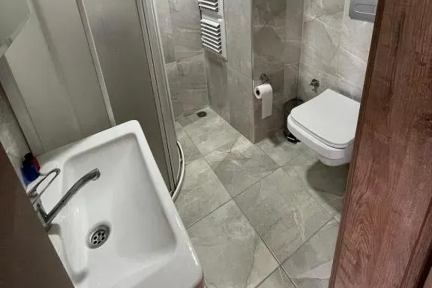 Elegance Aparts Cihangir Istanbul - Twin Room with Balcony