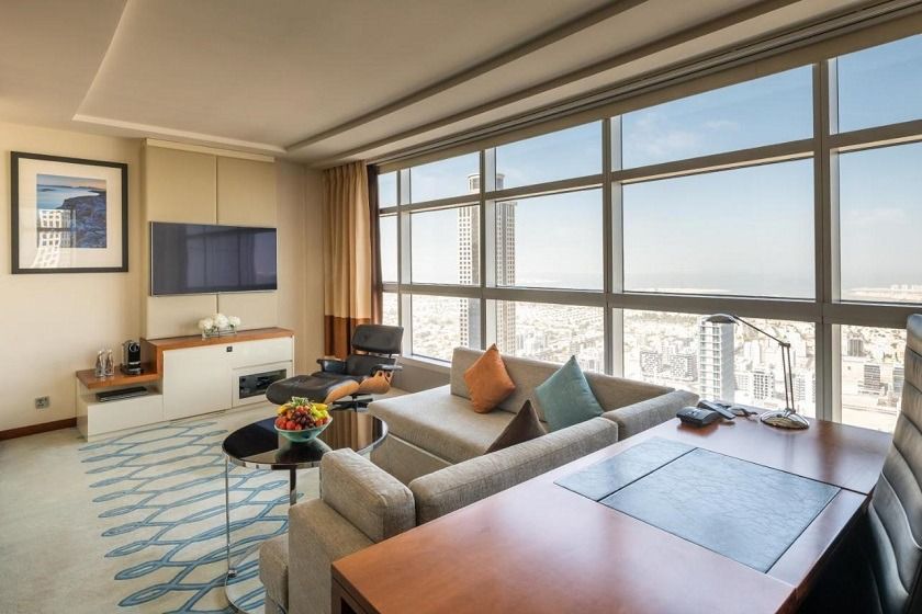 Jumeirah Emirates Towers Dubai - Room