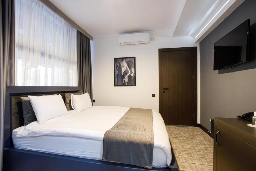 The Phoenix Boutique Hotel yerevan - room