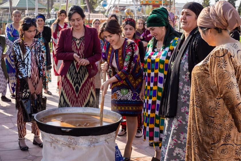 نوروز در تاجیکستان. منبع عکس: وب‌سایت Tajikistan.Iom.int. عکاس: نامشخص