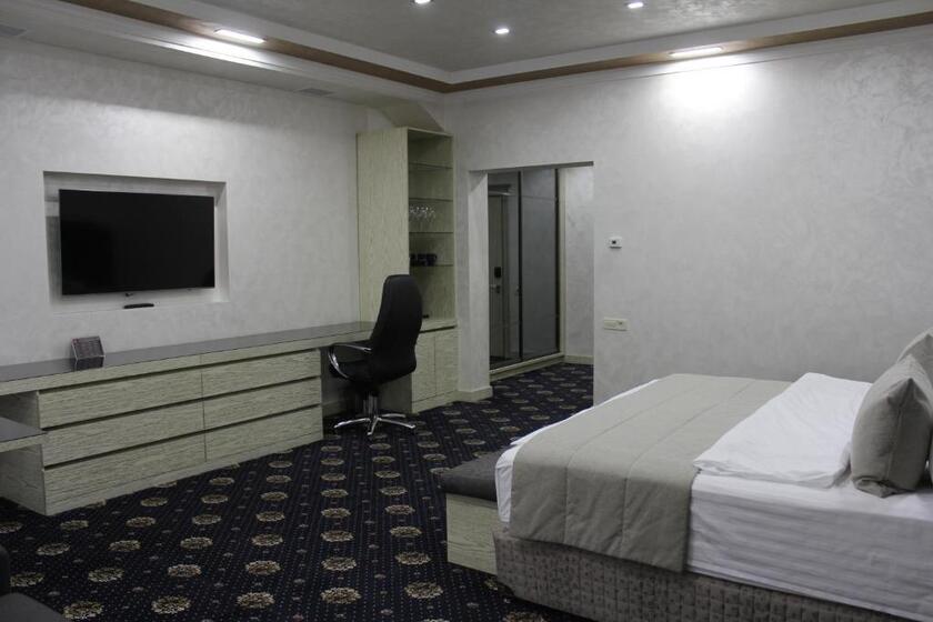 Erebuni Hotel Yerevan - Executive Suite