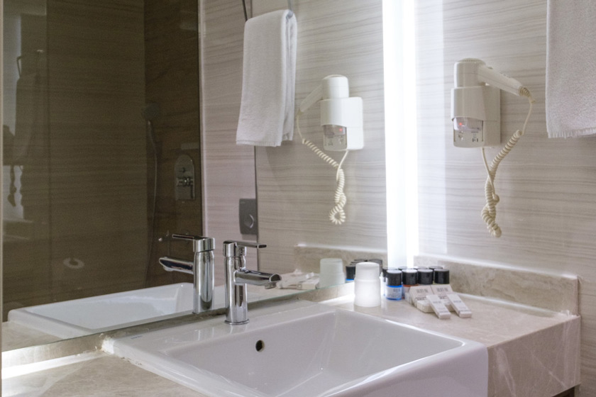 Golden Age Hotel & Spa Istanbul - Deluxe Triple Room