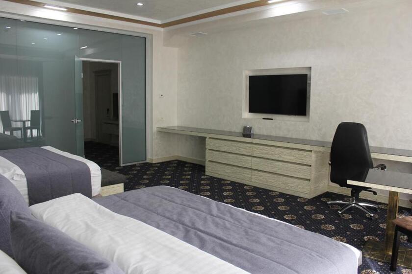 Erebuni Hotel Yerevan - Executive Suite