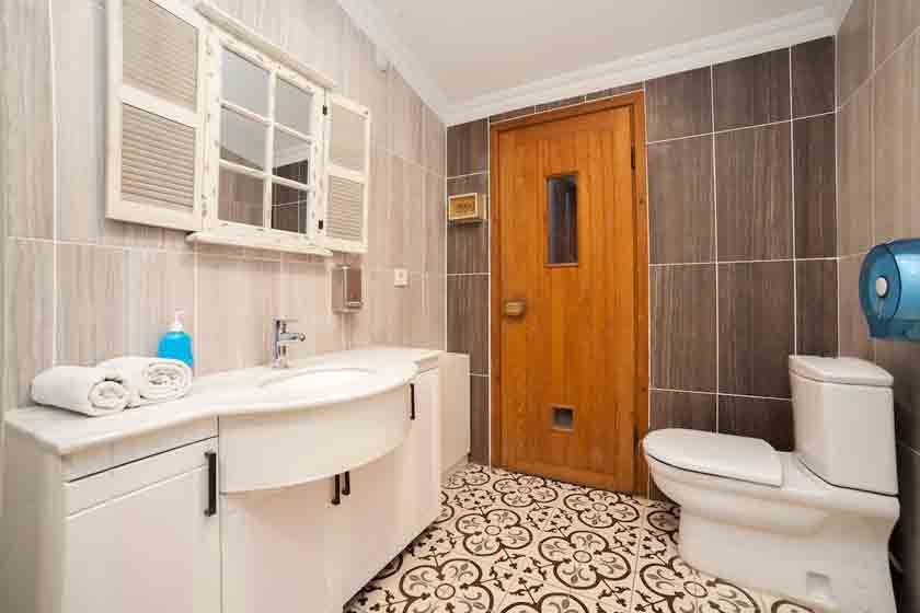 Cheers Lighthouse Istanbul - Single Room