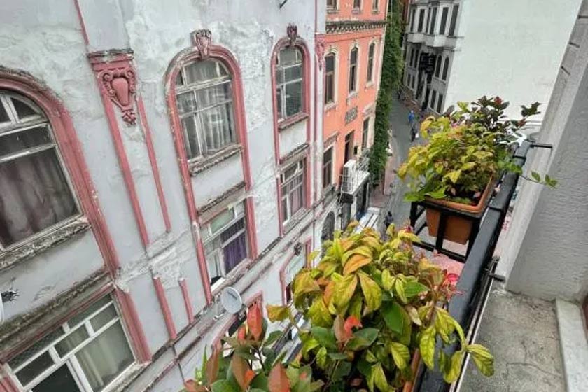 Elegance Aparts Cihangir Istanbul - Twin Room with Balcony