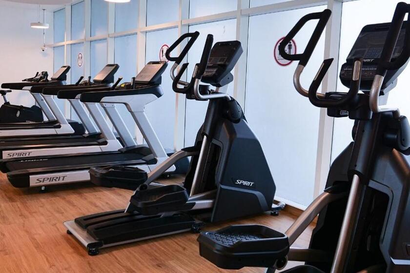 Park Regis Business Bay dubai - fitness center
